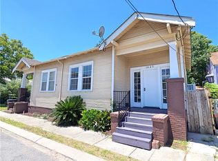 1625 Rousselin Dr, New Orleans, LA 70119