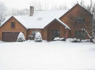 84 Brandon Cir, Rochester, NY 14612