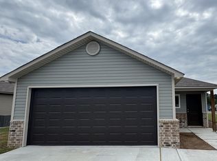 2 Fallen Oak Dr, Conway, AR 72032