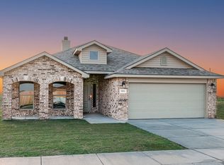 9706 Firewood Ln, Amarillo, TX 79124