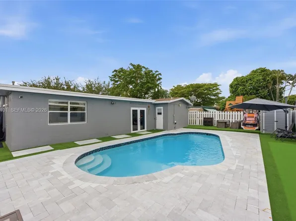 9771 NW 24th Pl, Sunrise, FL 33322