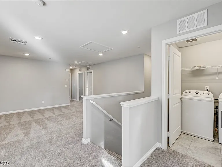 2944 Aragon Terrace Way — Photo 33