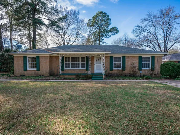 2909 Broadway Blvd, Kilgore, TX 75662