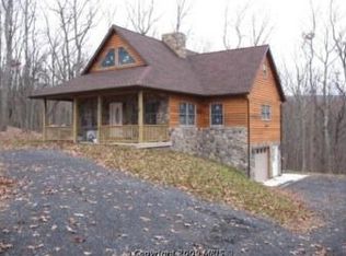 382 Colonial Dr, Berkeley Springs, WV 25411