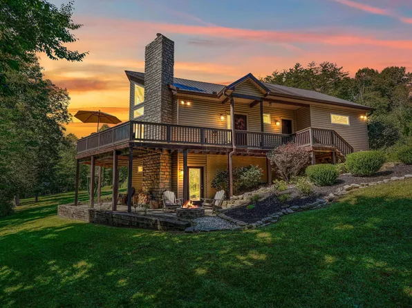 9457 Keota Rd, New Straitsville, OH 43766