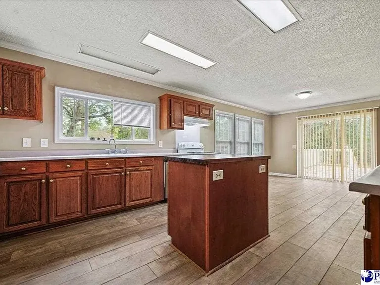 3016 Greystone Cir #MAIN — Photo 13