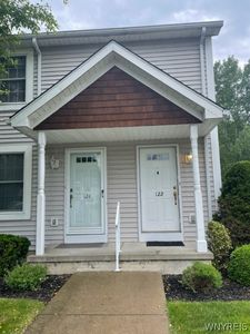 122 Olde Stone Ln, Lancaster, NY, 14086
