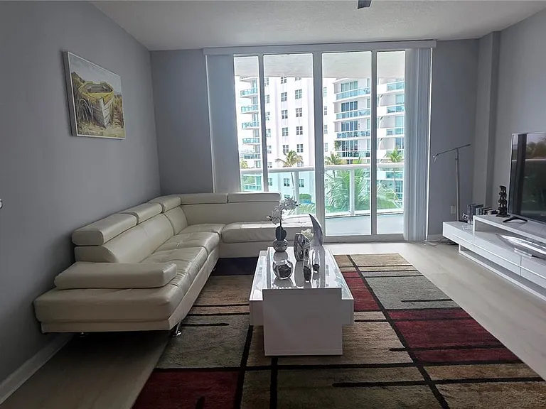 7900 Harbor Island Dr #806 — Photo 42