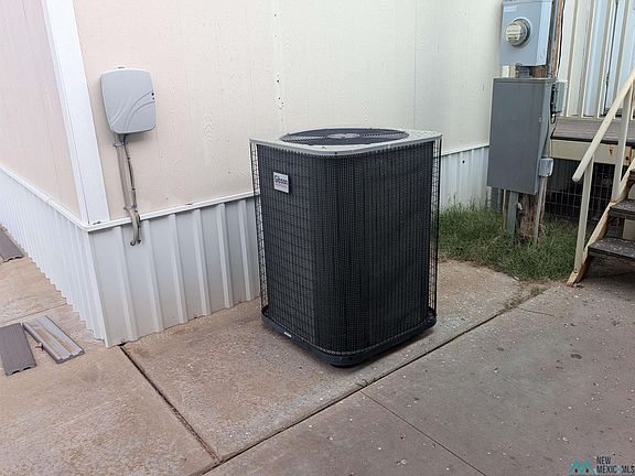 3rd image of 1001 W Spruce St