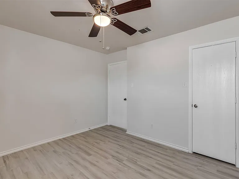 3207 Barksdale Dr — Photo 29