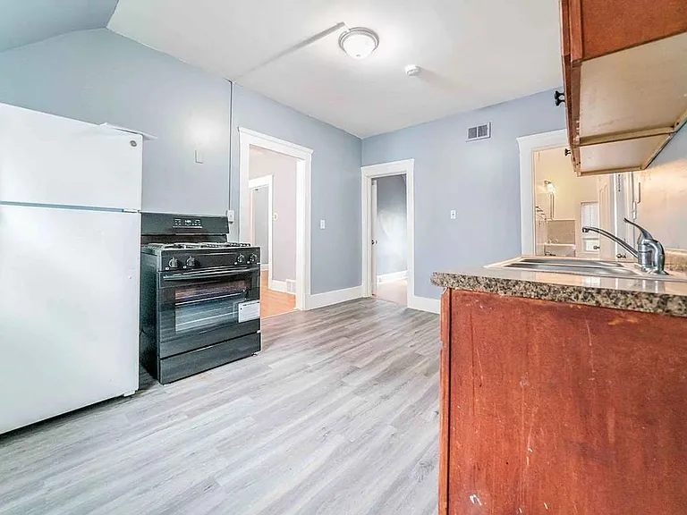 4310 Daisy Ave — Photo 29