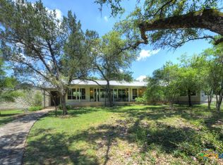 3130 River Oaks Dr, New Braunfels, TX 78132
