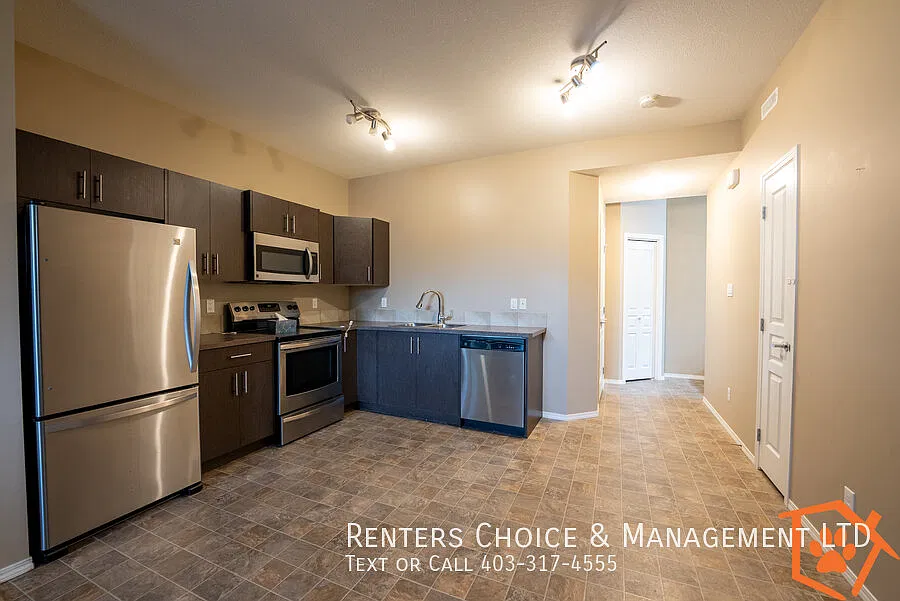 Keystone Condo With Garage, Bonus Incentive! — Photo 2