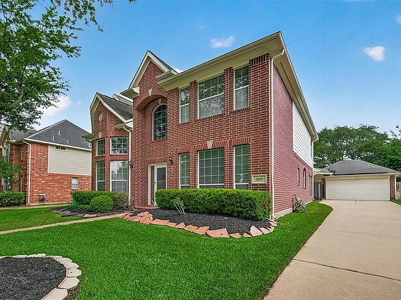 3rd image of 2615 Granite Ct