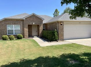 4905 Rock Creek Rd, Ardmore, OK 73401