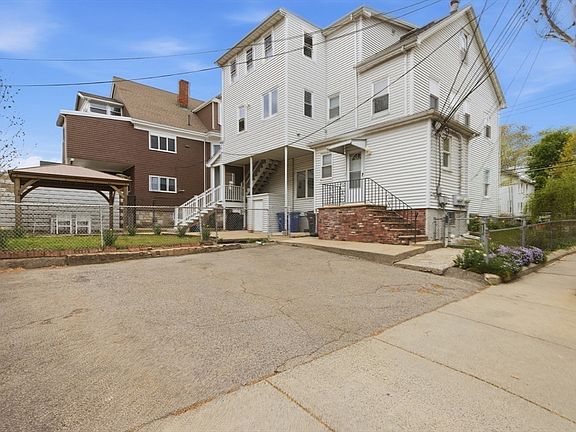 3rd image of 126 Summer St