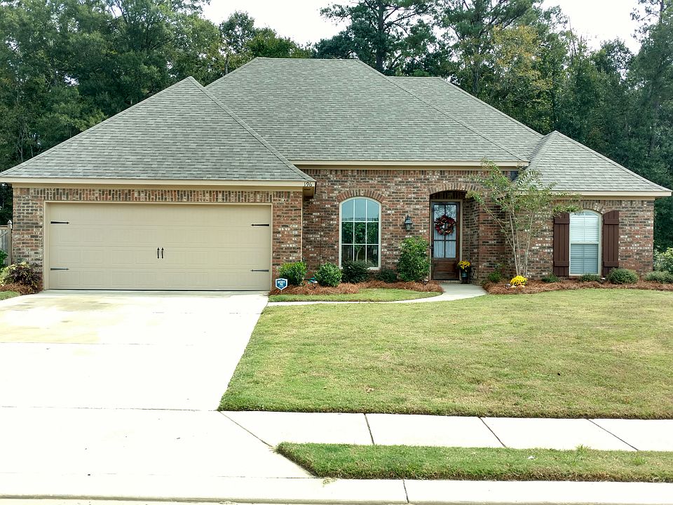 1st image of 196 Belle Oak Dr