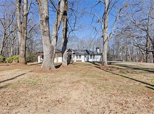 4126 Tanners Mill Rd, Braselton, GA 30517