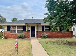 310 N Park Rd, Hobart, OK 73651