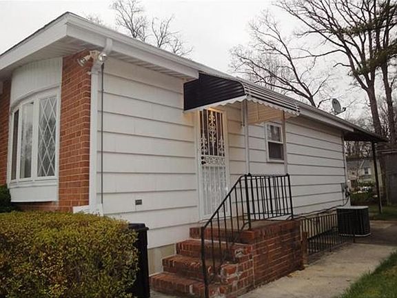 2nd image of 3811 Pikeswood Dr