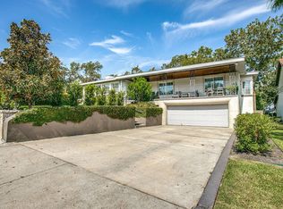 711 Garraty Rd, Terrell Hills, TX 78209