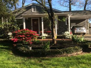 4304 Thornwood Dr, Knoxville, TN 37921
