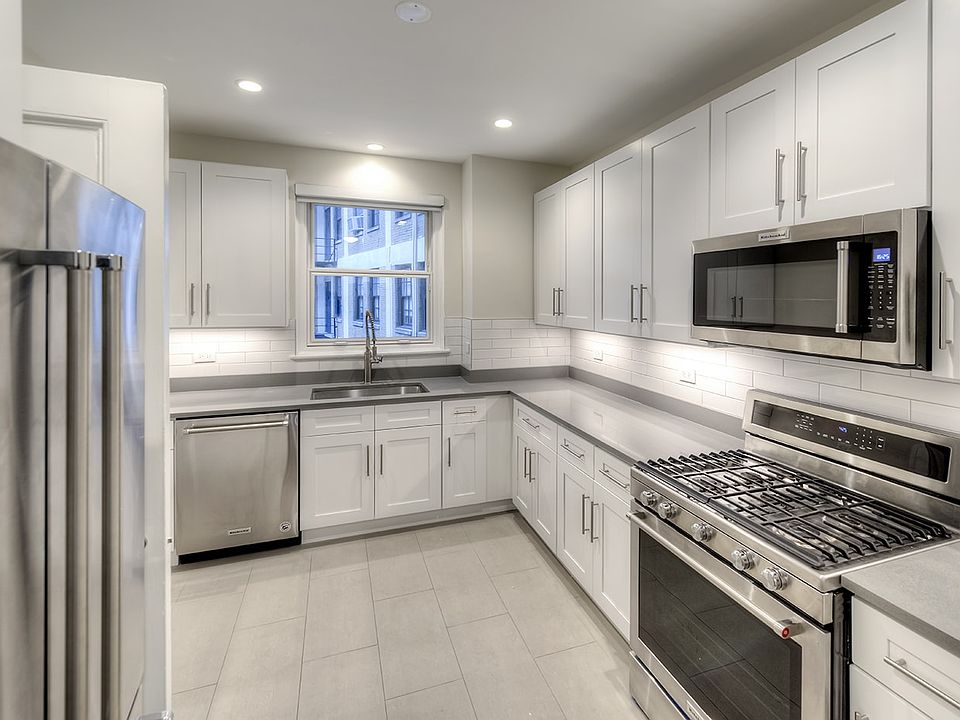 1st image of 3260 3270 N Lake Shore Dr #6007B