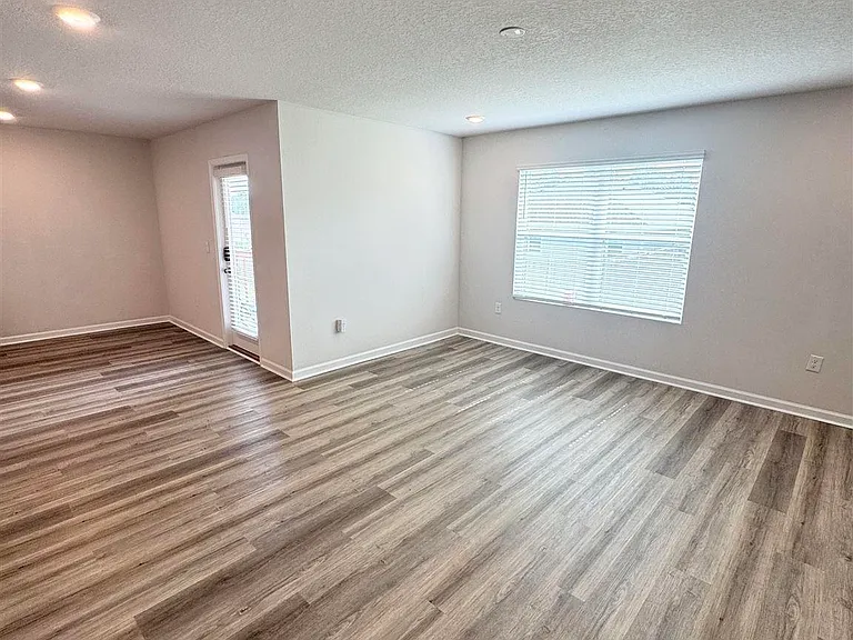 3865 James Stovall St — Photo 7