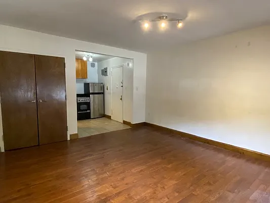 Rented by REAL New York | media 8