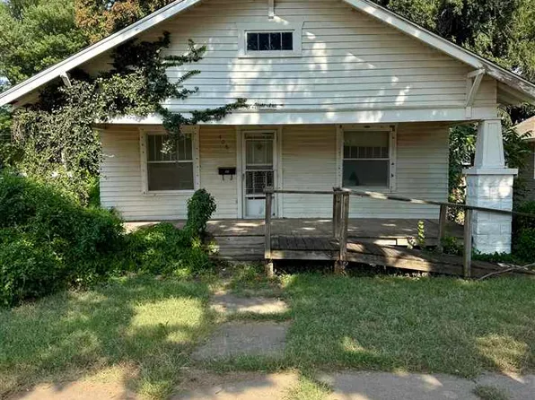 406 N 6th St, Tonkawa, OK 74653