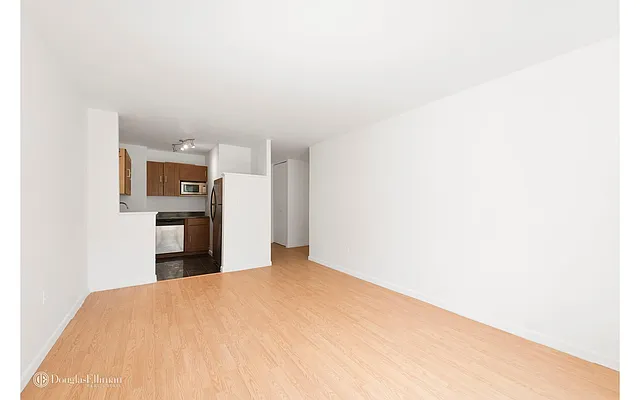 Rented by Douglas Elliman | media 13