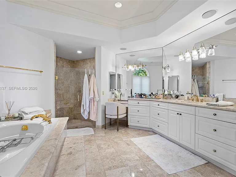 4900 Sanctuary Ln — Photo 26
