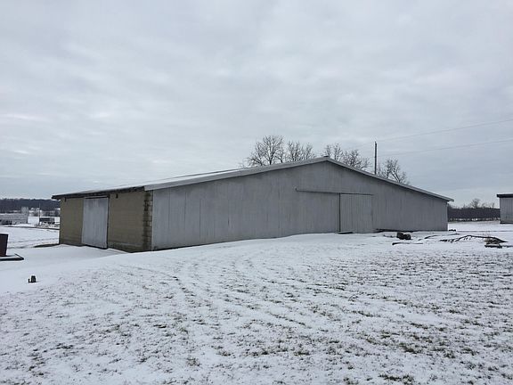 5th image of 975 Township Road 198