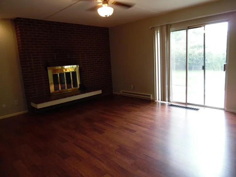 405 S 22nd St #405 — Photo 2