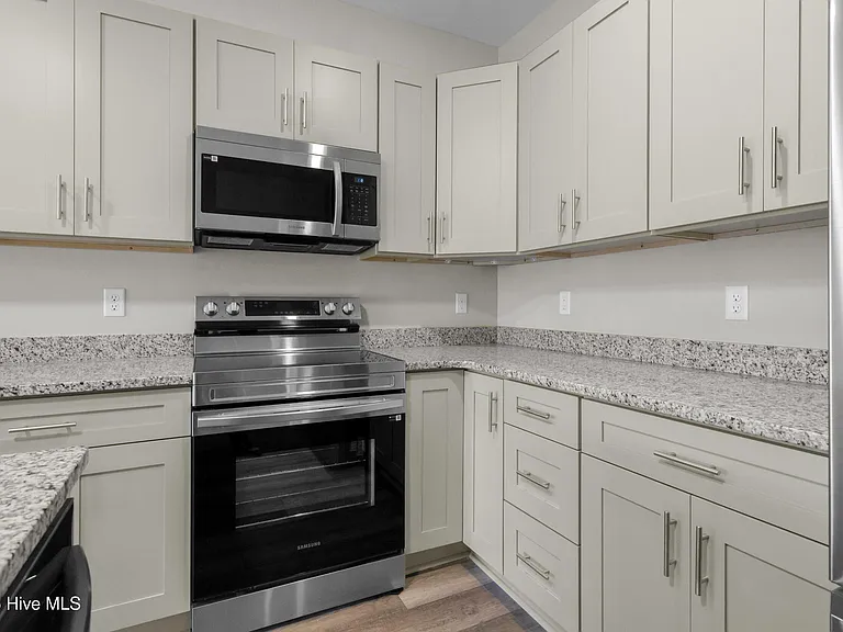2272 Dolphin Shores Dr SW #203 — Photo 17