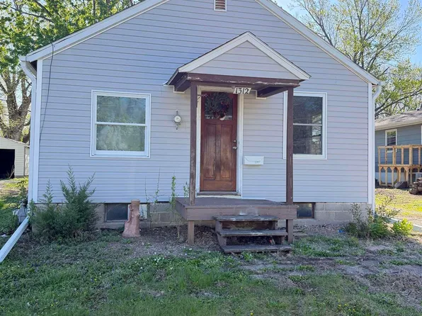 1312 South Ln, Oskaloosa, IA 52577