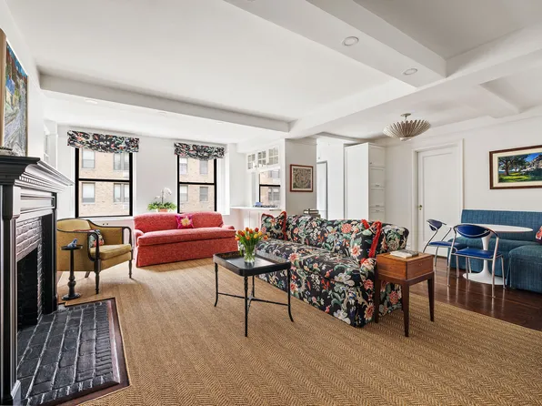 225 East 73rd Street image 1 of 7