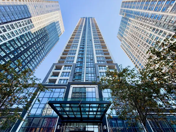 7 Mabelle Ave #709, Toronto, ON M9A 0C9
