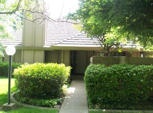 11515 Coloma Rd, Gold River, CA 95670