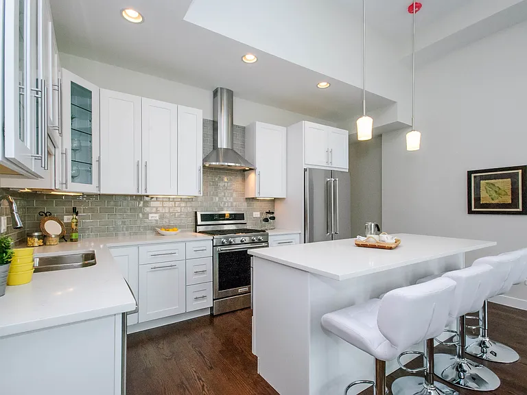 2501 N Halsted St #4 — Photo 11