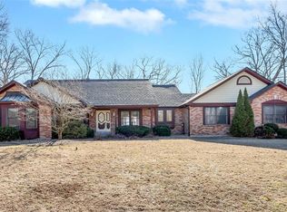 3439 Bluff View Dr, Saint Charles, MO 63303