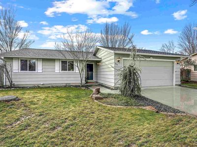 323 E Amanita St, Eagle, ID, 83616