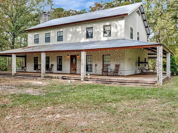 3rd image of 333 Brown Dr