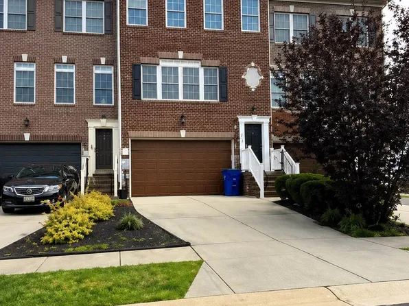 11500 Spyglass Pl, Waldorf, MD 20602