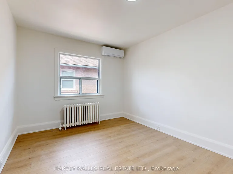 1216 Avenue Rd #2 — Photo 19