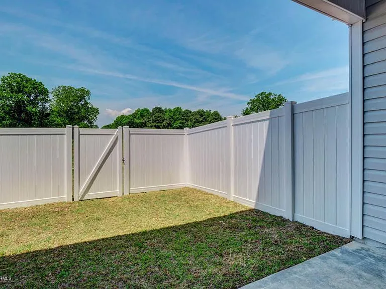 404 Justice Farm Dr — Photo 20
