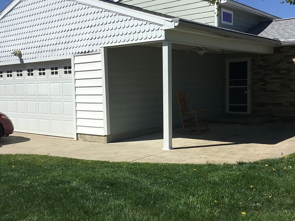 1st image of 703 Birchwood Dr