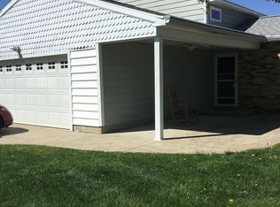 703 Birchwood Dr, Sandusky, OH