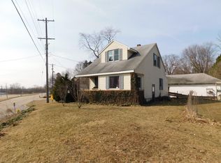 2627 Hillside Dr NW, Grand Rapids, MI 49544