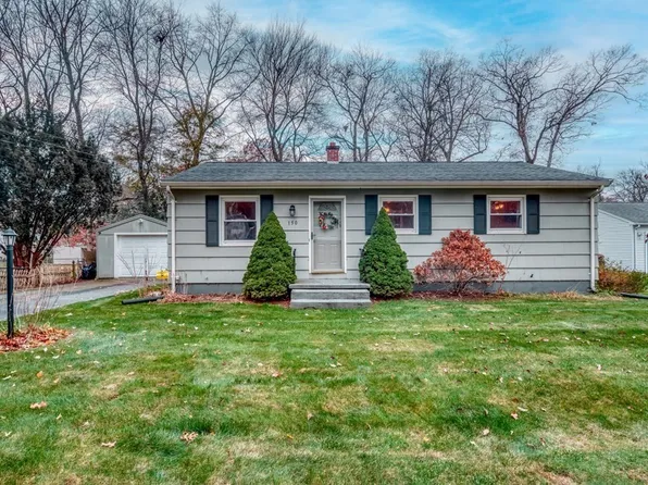 150 Louis Rd, Springfield, MA 01118